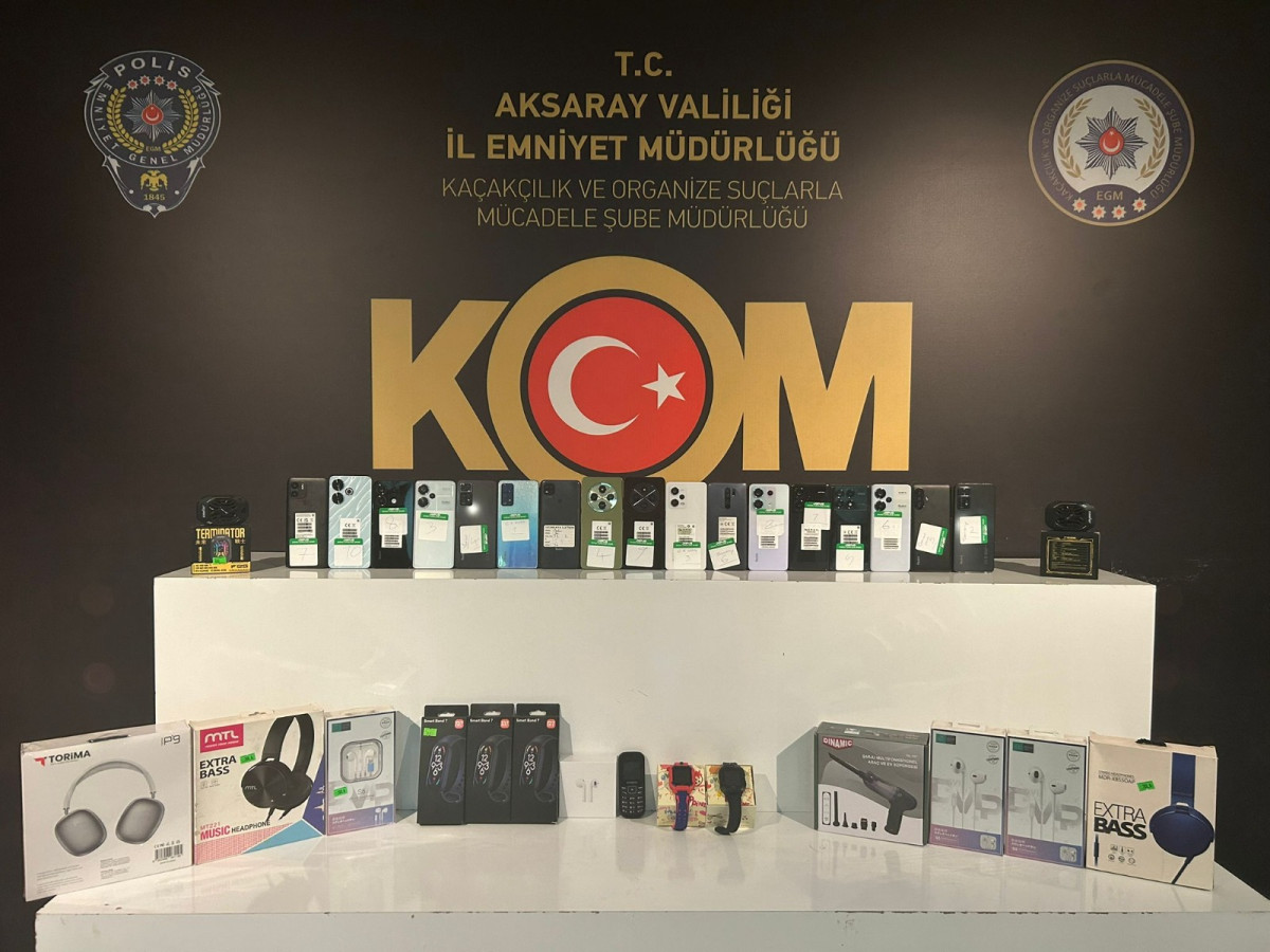 Aksaray'da kaçak telefon operasyonu