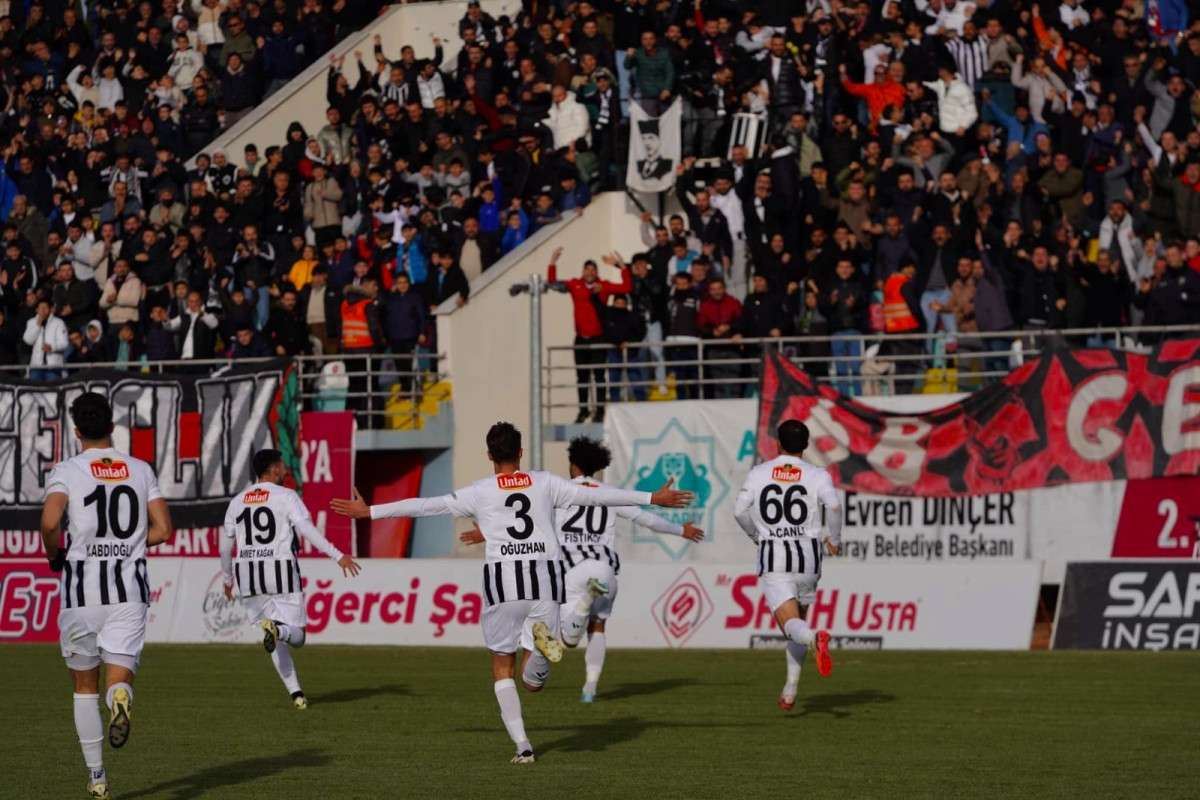 Aksarayspor i&ccedil;in Eskil tek y&uuml;rek oluyor&hellip;