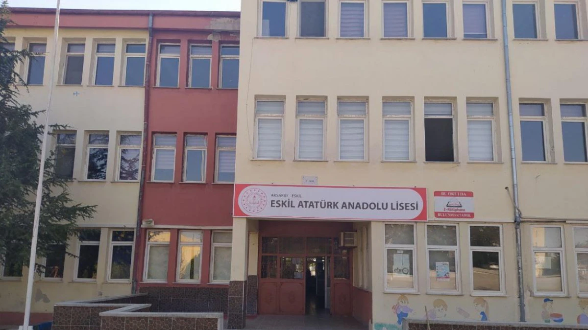 Eskil Atat&uuml;rk Anadolu Lisesi &Ouml;ğrencilerinden YKS'de B&uuml;y&uuml;k Başarı